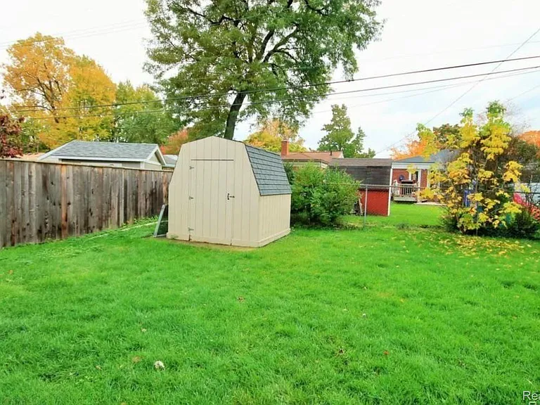 1313 Royal Ave — Photo 26