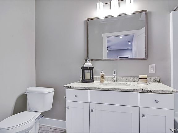2nd image of 30 Horton Pl