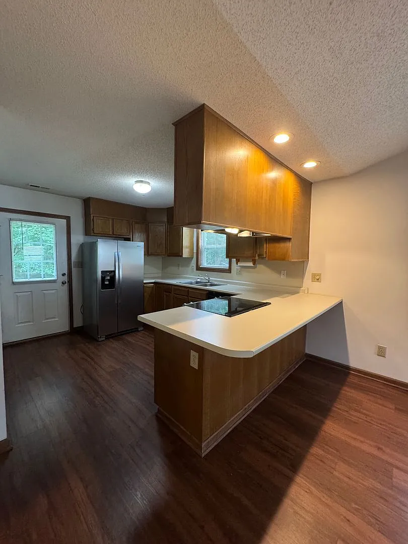 107 Bogey Lane — Photo 3