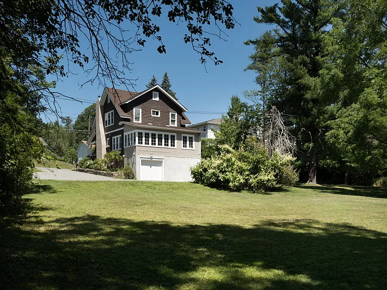 55 Kinney Ave — Photo 9