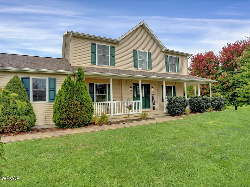 1st image of 24 Harris Cir