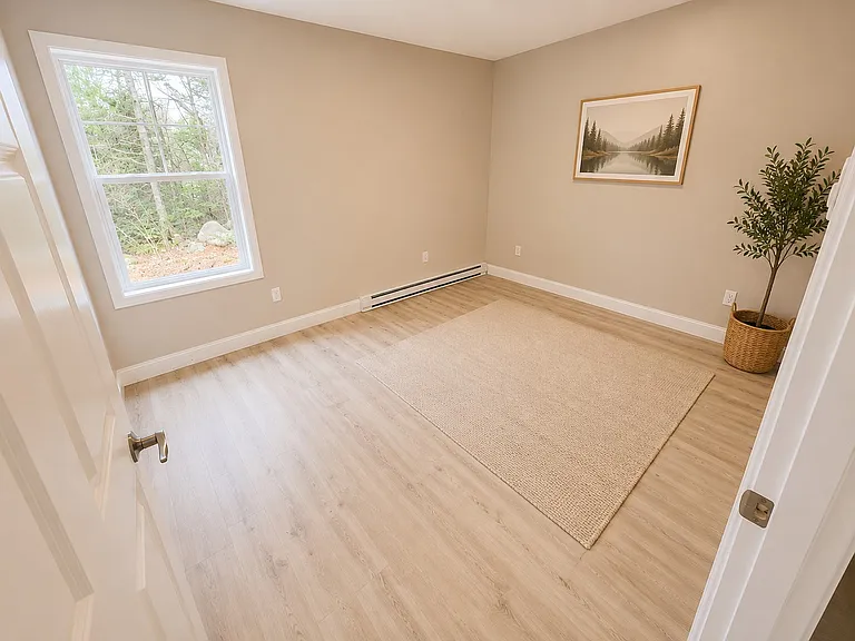 Jefferson Way Apartments — Photo 20