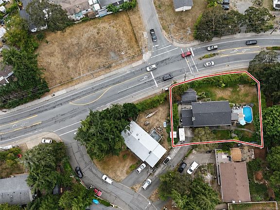 2nd image of 904 Rankin Rd