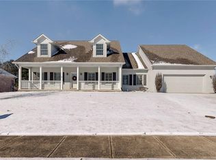 1962 Cherry Tree Rd, Avon, IN 46123