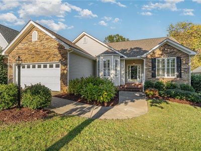 6625 Barton Creek Ct, Whitsett, NC, 27377