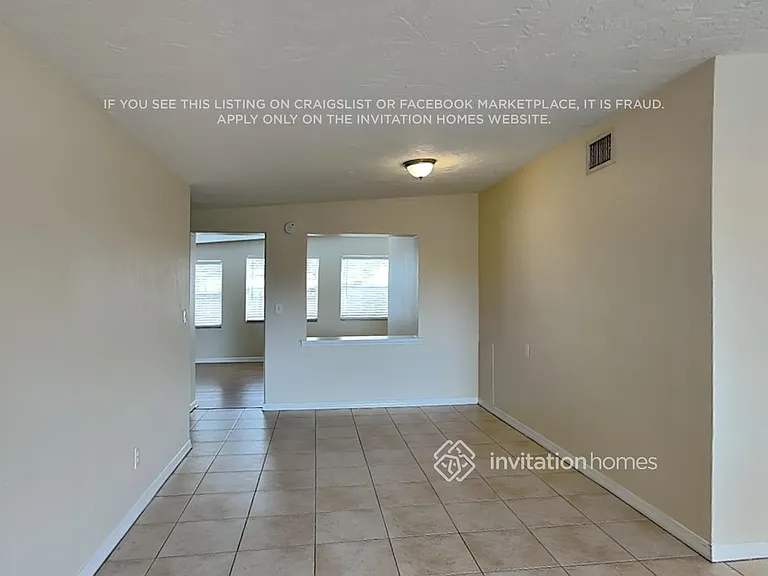 15149 Harding Ave — Photo 6