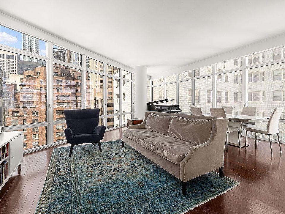 1st image of 207 E 57th St APT 15A