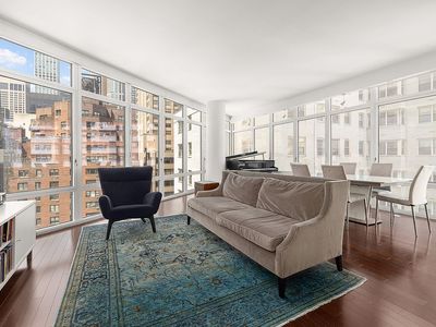 207 E 57th St APT 15A, New York, NY, 10022