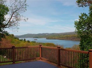 62 Ondaora Pkwy, Highland Falls, NY 10928