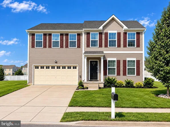 409 Nob Hill Rd, Dover, DE 19901