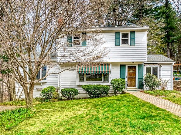 35 Wallace Rd, Wayland, MA 01778