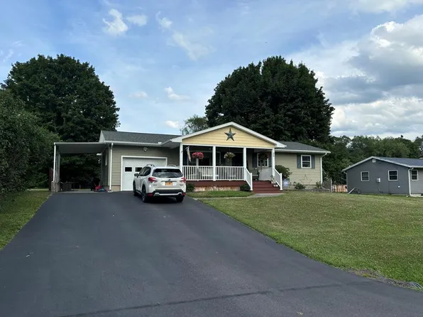 20 Shamrock Dr, Erin, NY 14838