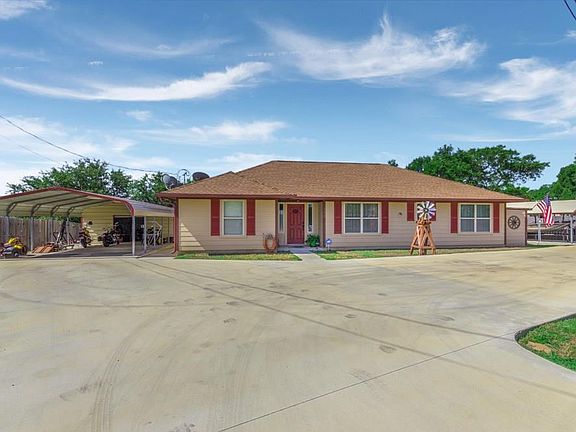 4th image of 505 County Road 130