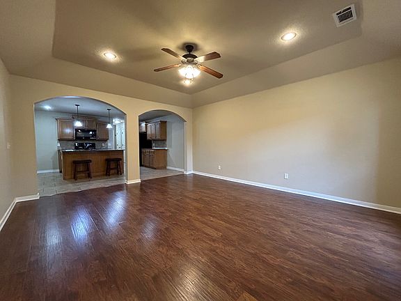 2nd image of 3110 Hillstone Ave