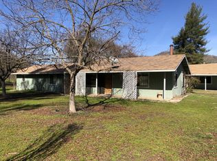 38664 Rustic Ln, Squaw Valley, CA 93675