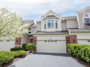 3375 Rosecroft Ln, Naperville, IL 60564