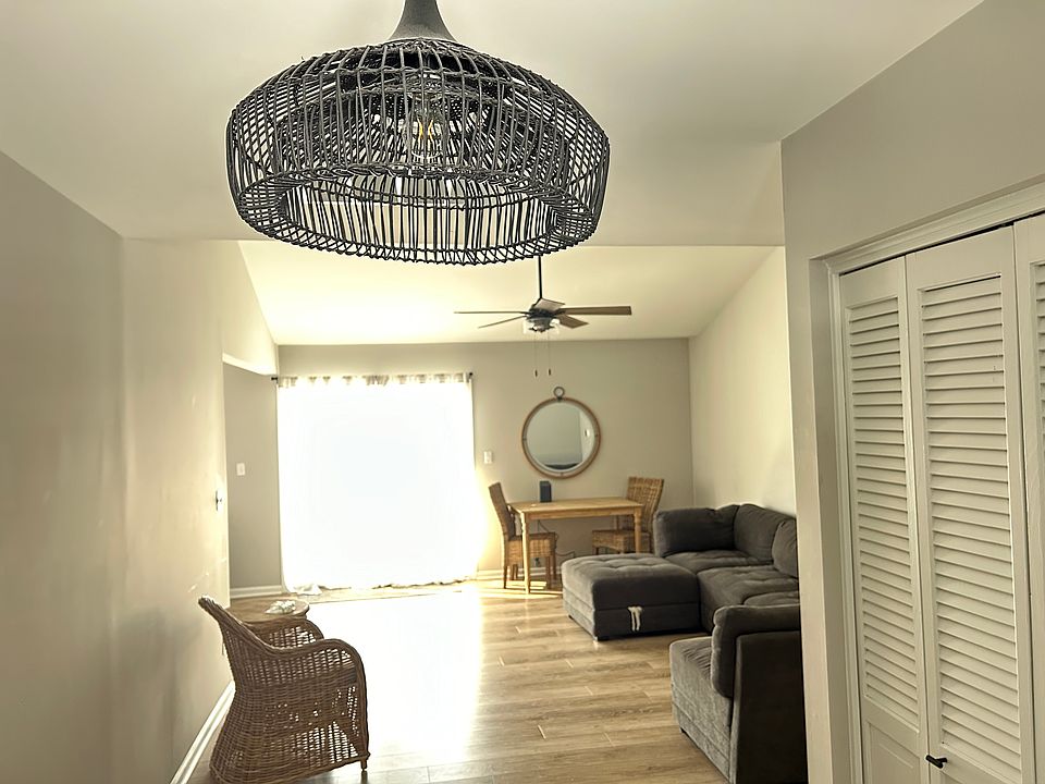 1st image of 20586 Mulberry Knoll Rd