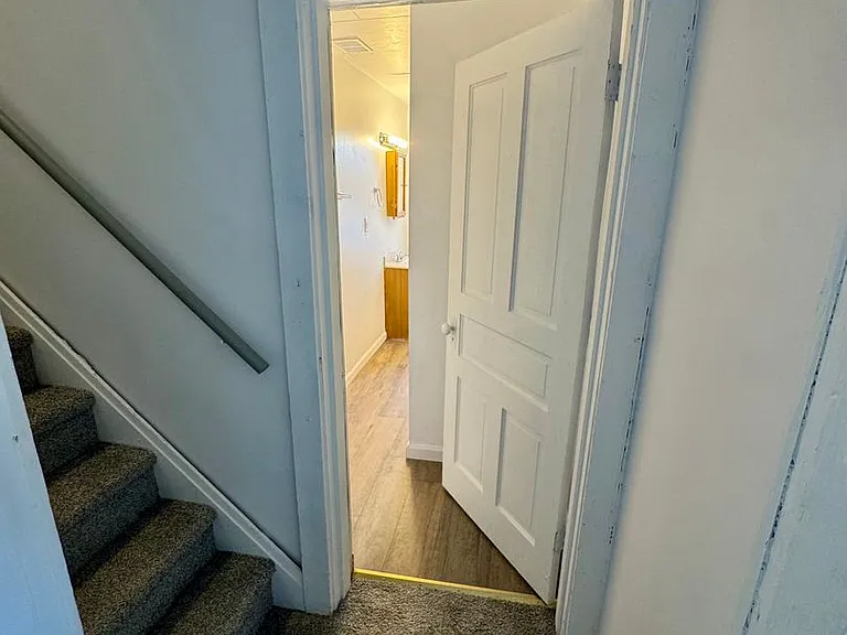 42 Climax St — Photo 30