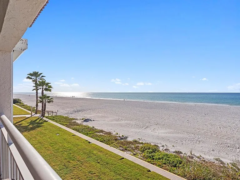 2900 Gulf Blvd #211 — Photo 6