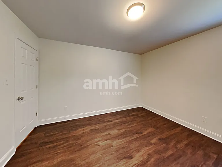 15541 Normans Landing Dr — Photo 13