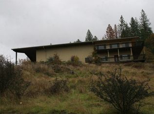 9528 Butte Falls Hwy, Eagle Pt, OR 97524