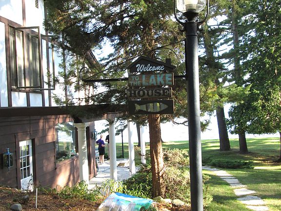 Welcome to you Lake Home!