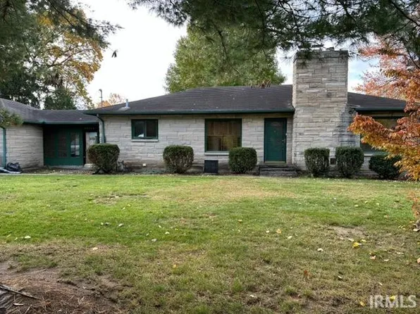 52100 Donald St, South Bend, IN 46637