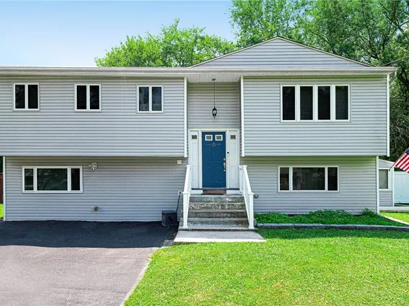 23 Dorothy Drive, Monroe, NY 10950