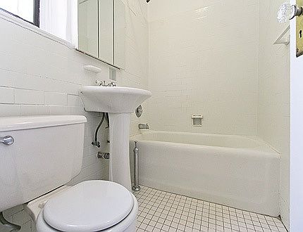 4th image of 9323 218th St APT A10
