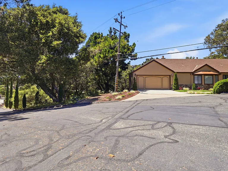 3 Kennedy Pl — Photo 7