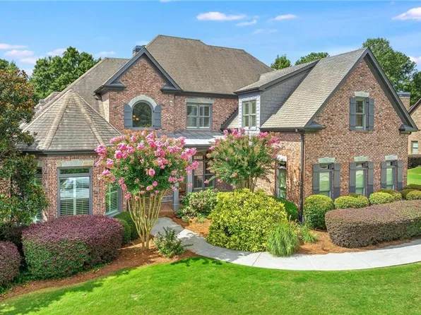 3284 Kylee Dawn Cir, Lawrenceville, GA 30045