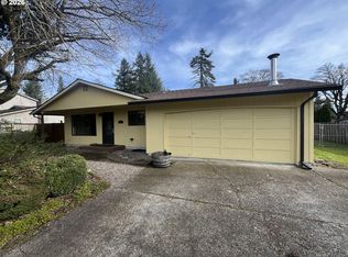 11419 S Finnegans Way, Oregon City, OR 97045