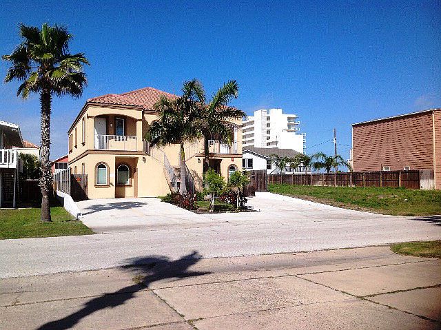 1st image of 130 E Campeche St #3