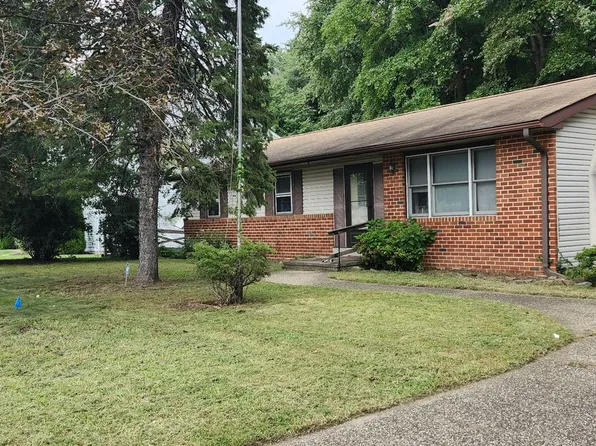 229 Charleston Rd, Willingboro, NJ 08046