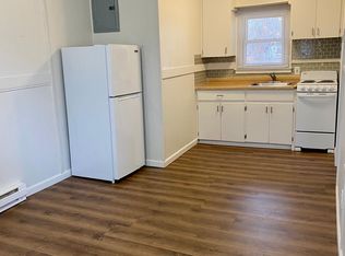 9762 N River Rd APT 6, Algonac, MI 48001