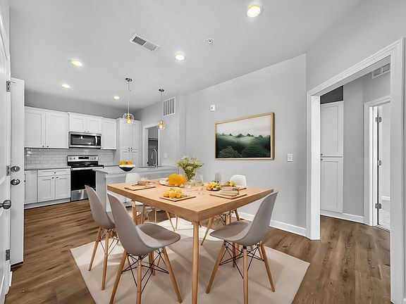 5th image of 15100 Lamar Ave #120-B