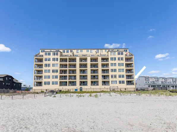 191 E Grand Avenue #301, Old Orchard Beach, ME 04064