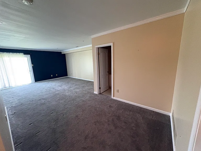 304 Huntington Ct #62 — Photo 21