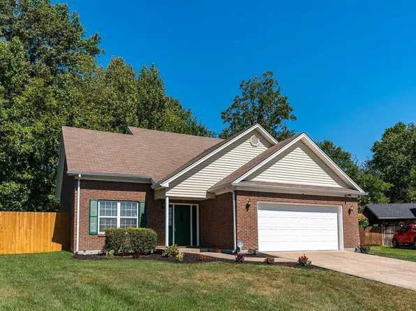 581 Shady Glen Cir, Shepherdsville, KY 40165