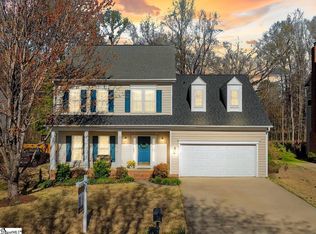 22 Willow Oak Ct, Simpsonville, SC 29681