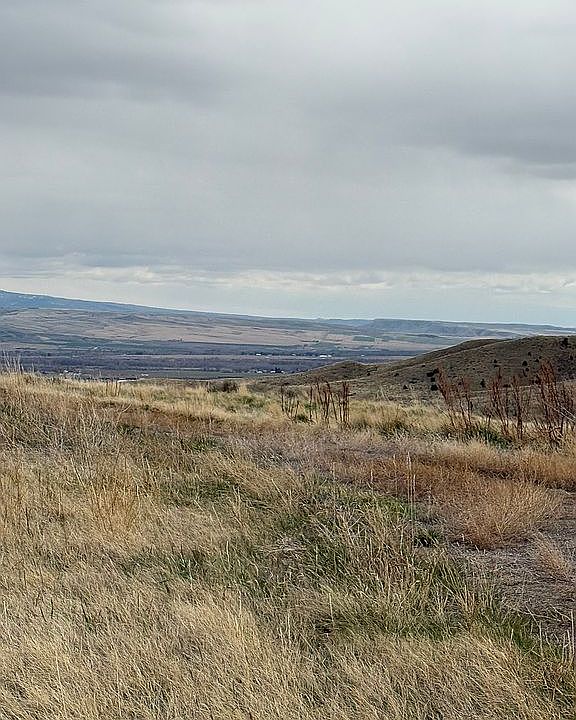 1st image of 1904 Clapper Flat Rd