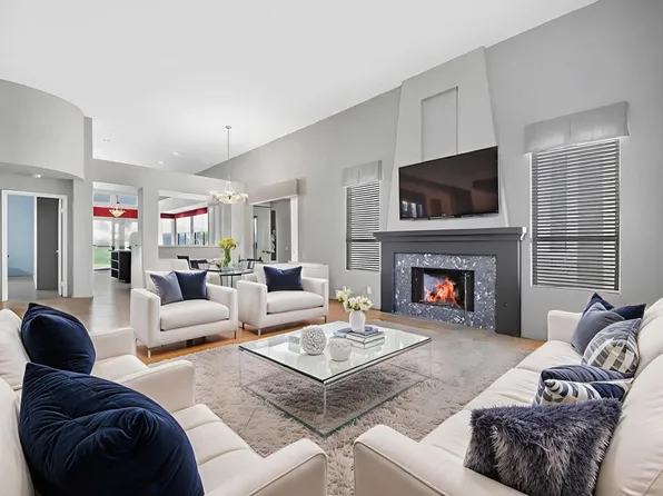 29879 E Trancas Dr, Cathedral City, CA 92234