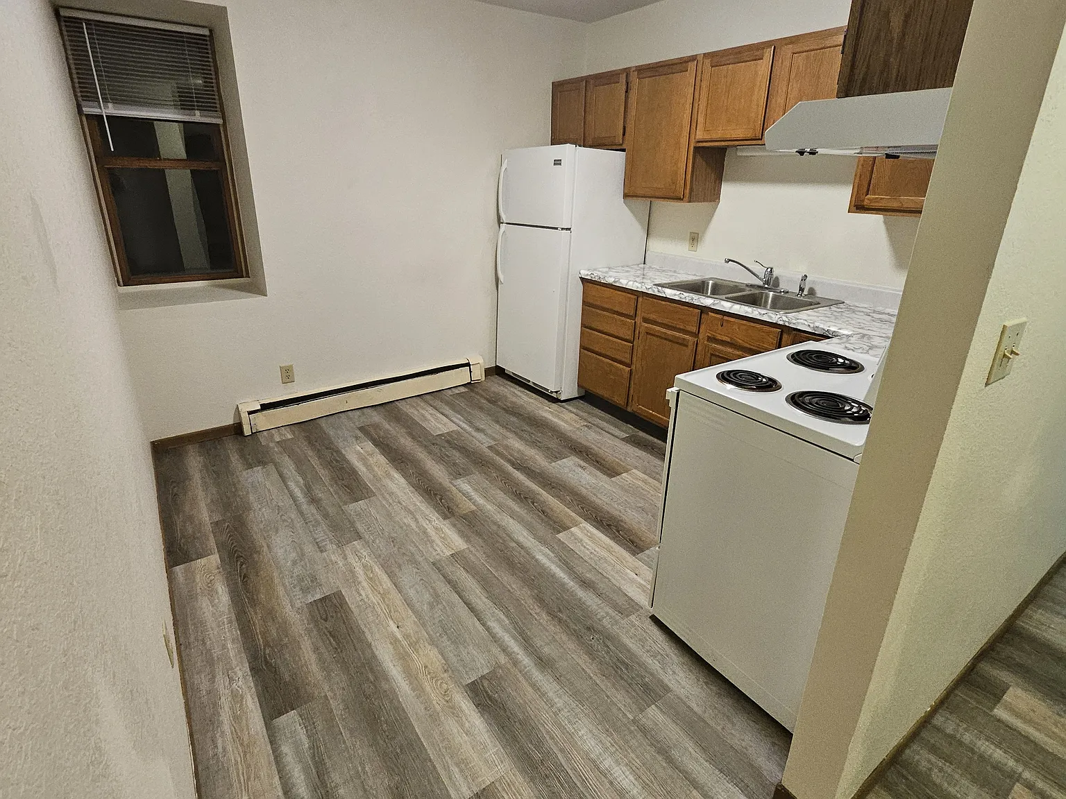 2 bed, 682 sqft, $950 — Photo 3
