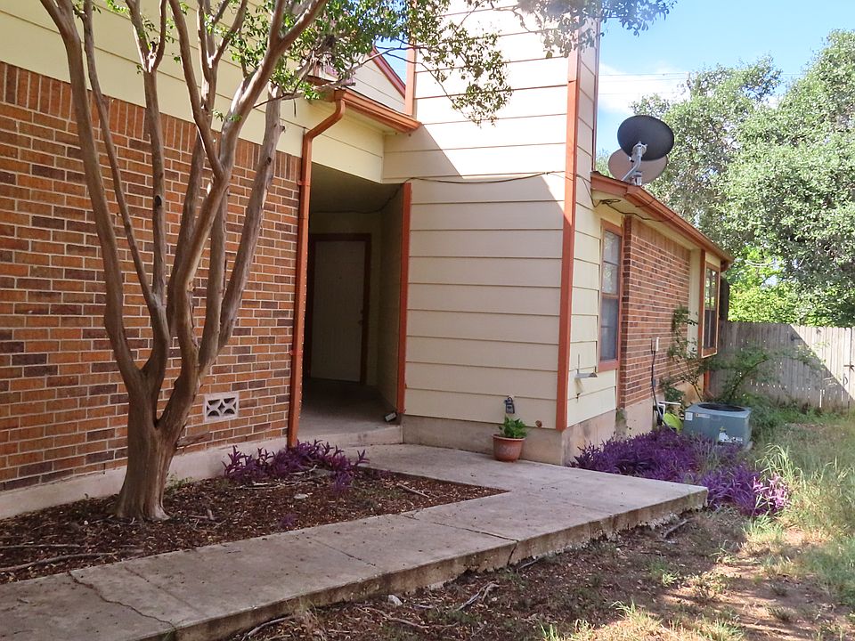 1st image of 8703 Welles Hbr