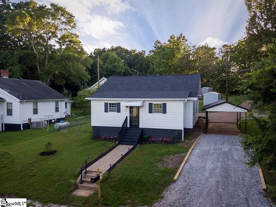 1st image of 108 Hodgens Dr