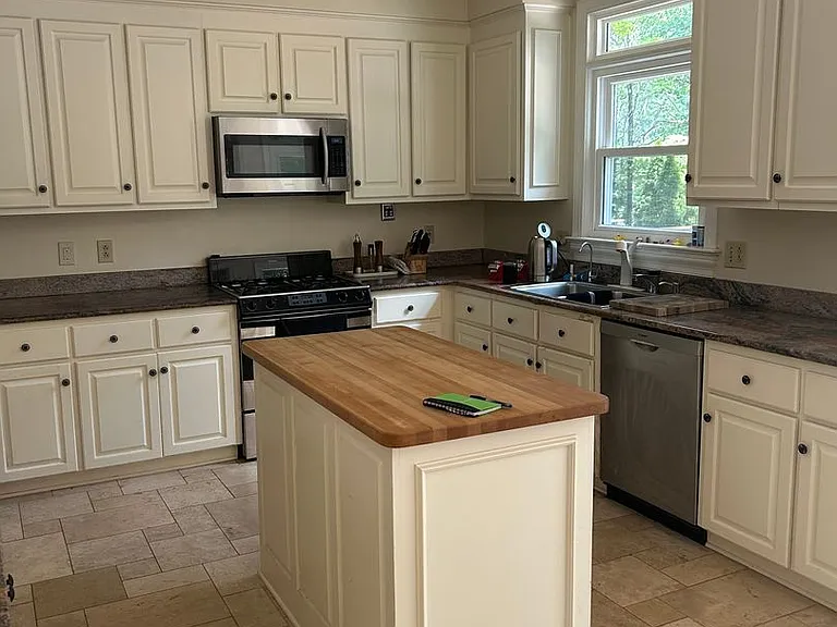 921 Vestavia Woods Dr — Photo 5