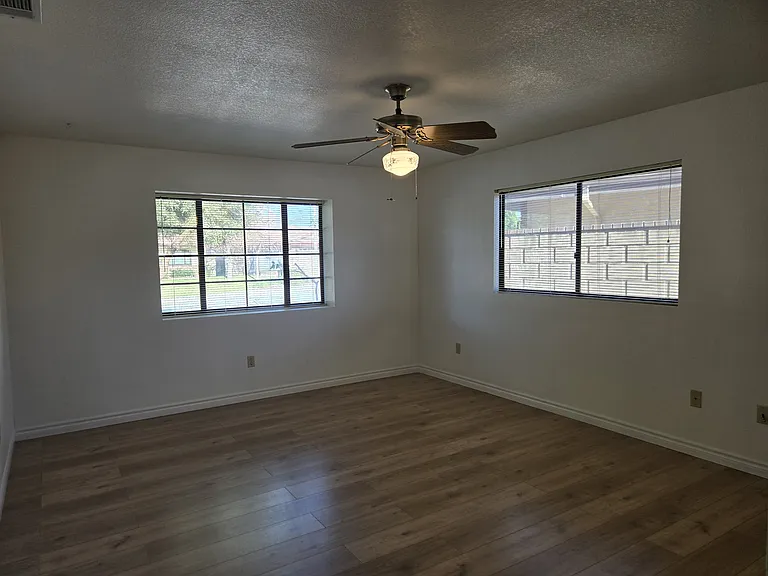 727 Chardonnay Pl — Photo 21