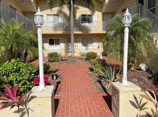 8141 Country Rd UNIT 106, Fort Myers, FL 33919