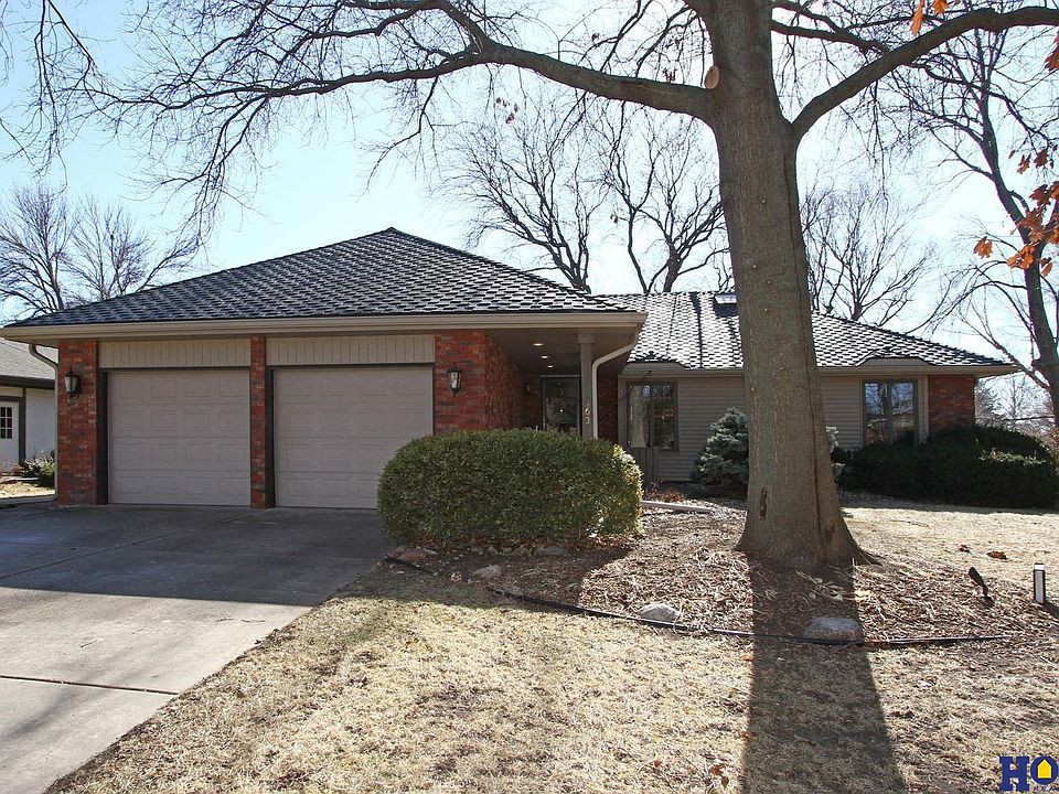 1st image of 6631 Park Crest Ct