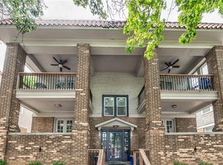 1813 W 41st St, Kansas City, MO 64111
